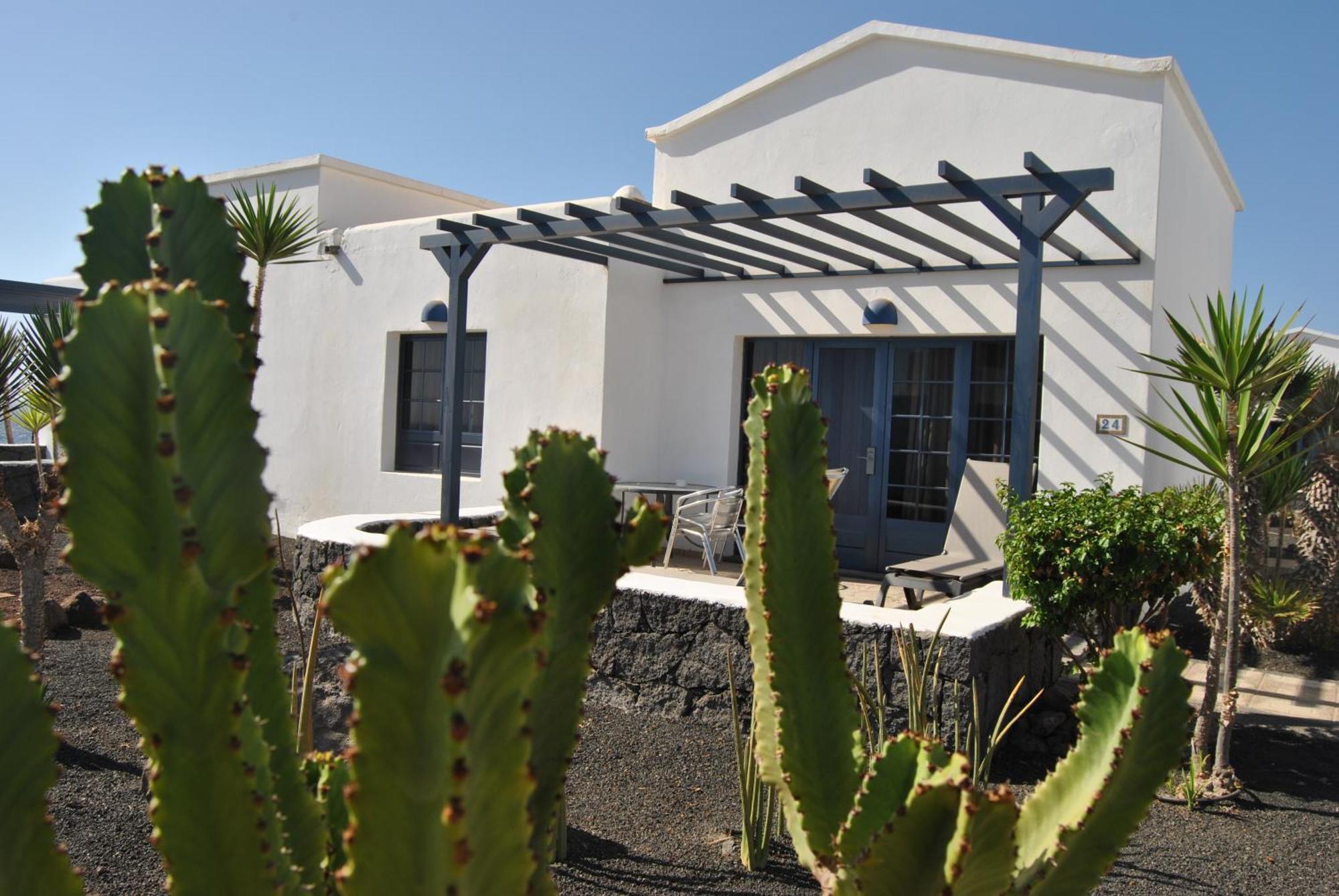 Vik Coral Beach Playa Blanca  Exterior photo