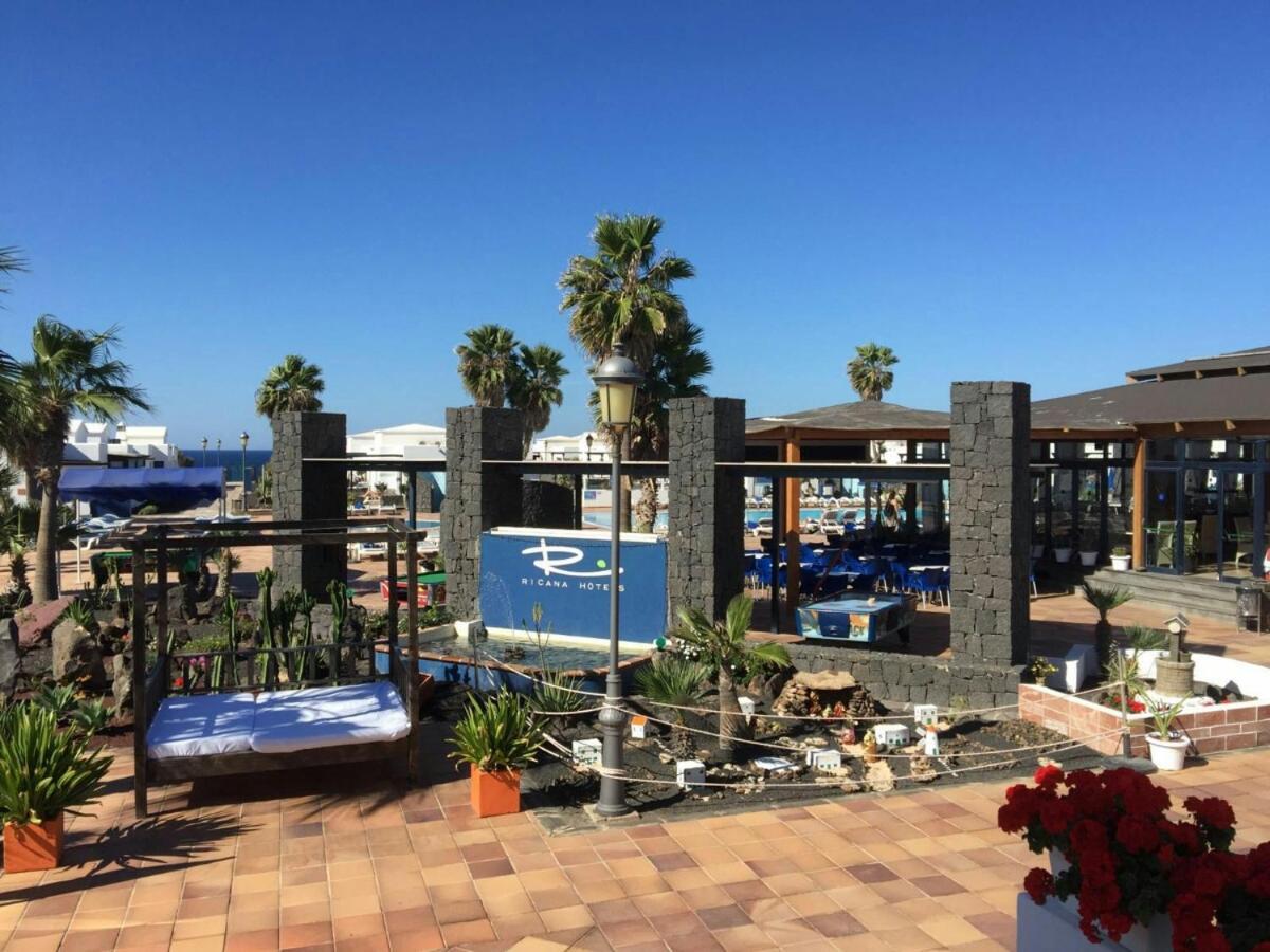 Vik Coral Beach Playa Blanca  Exterior photo